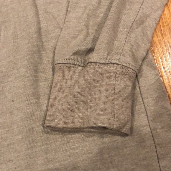 Casual everyday/ lazy day long sleeve tee. - Picture 2 of 4